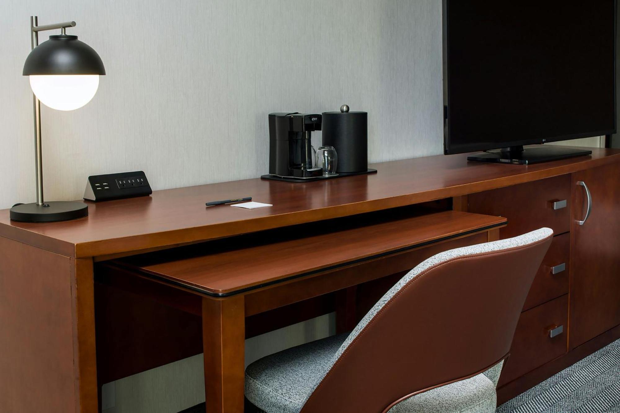 Courtyard By Marriott Phoenix North Eksteriør billede