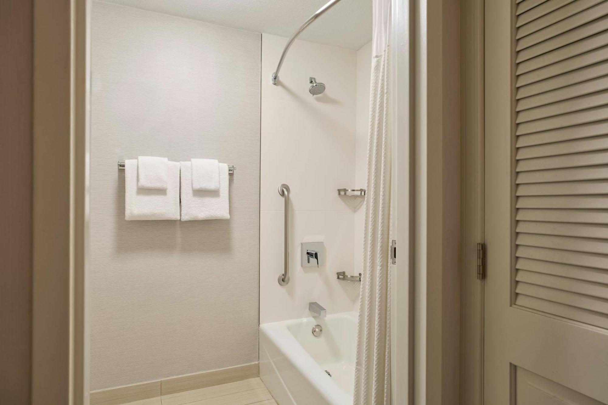 Courtyard By Marriott Phoenix North Eksteriør billede