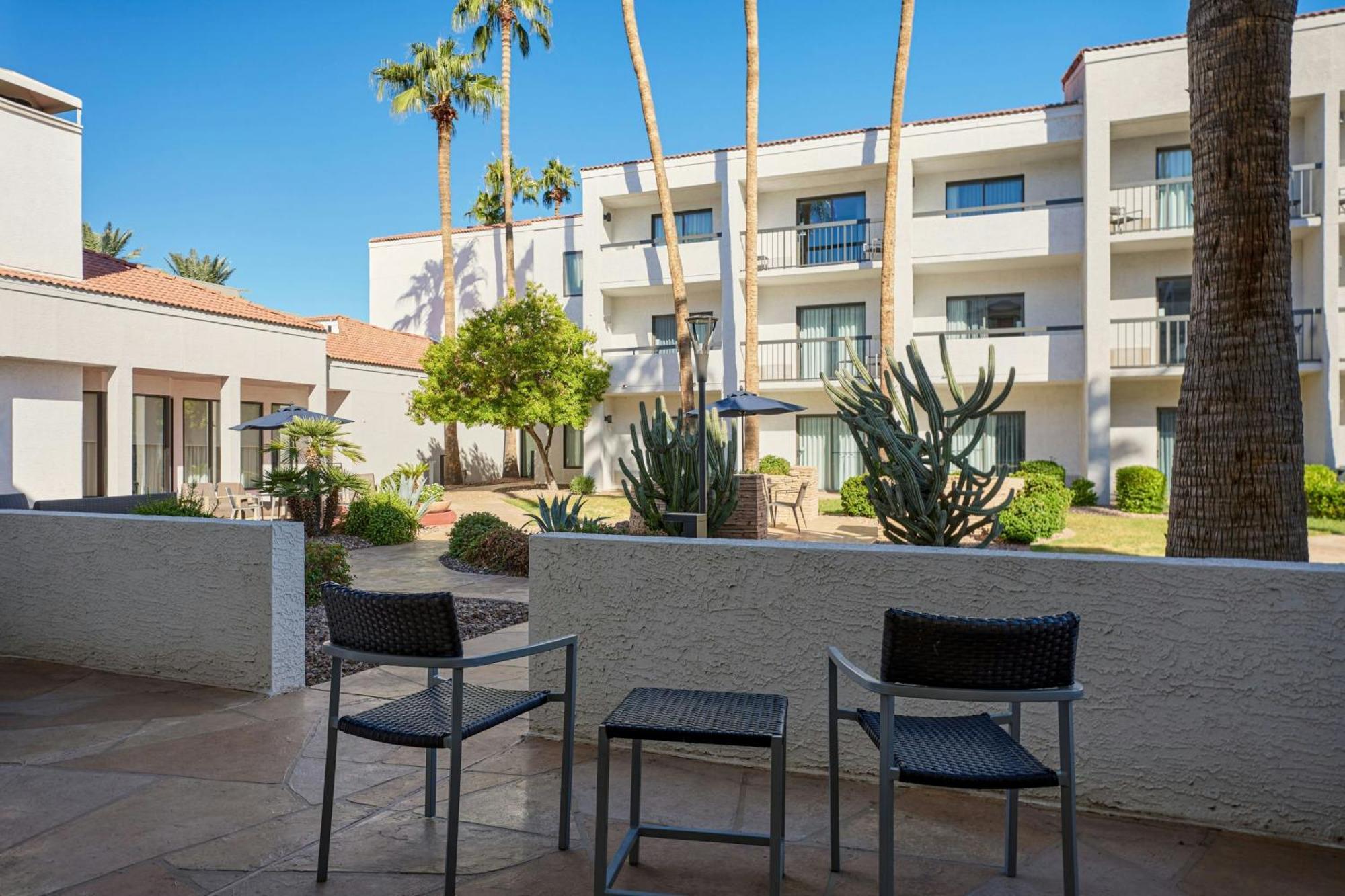 Courtyard By Marriott Phoenix North Eksteriør billede